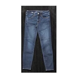 American Eagle Women’s Jegging Dark Wash 6 Next Level Stretch